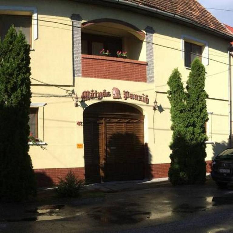 Matyas Panzio Bed & Breakfast แซแก็ด ภายนอก รูปภาพ